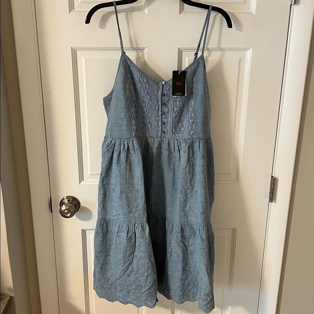 Levi's Cora Mini Dress Eyelet Babydoll Medium Wash Size Large NEW - Picture 5 of 12